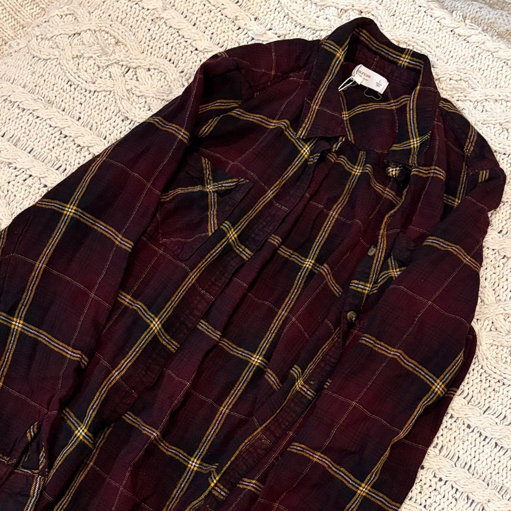 Maurices Burgundy and Yellow Plaid Duster